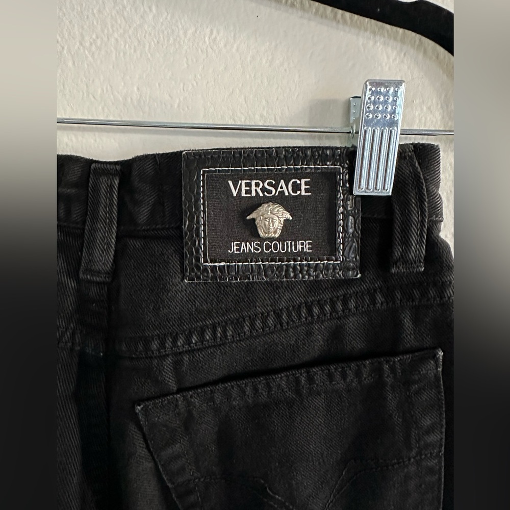 AUTHENTIC VERSACE JEANS VINTAGE MEDUSA